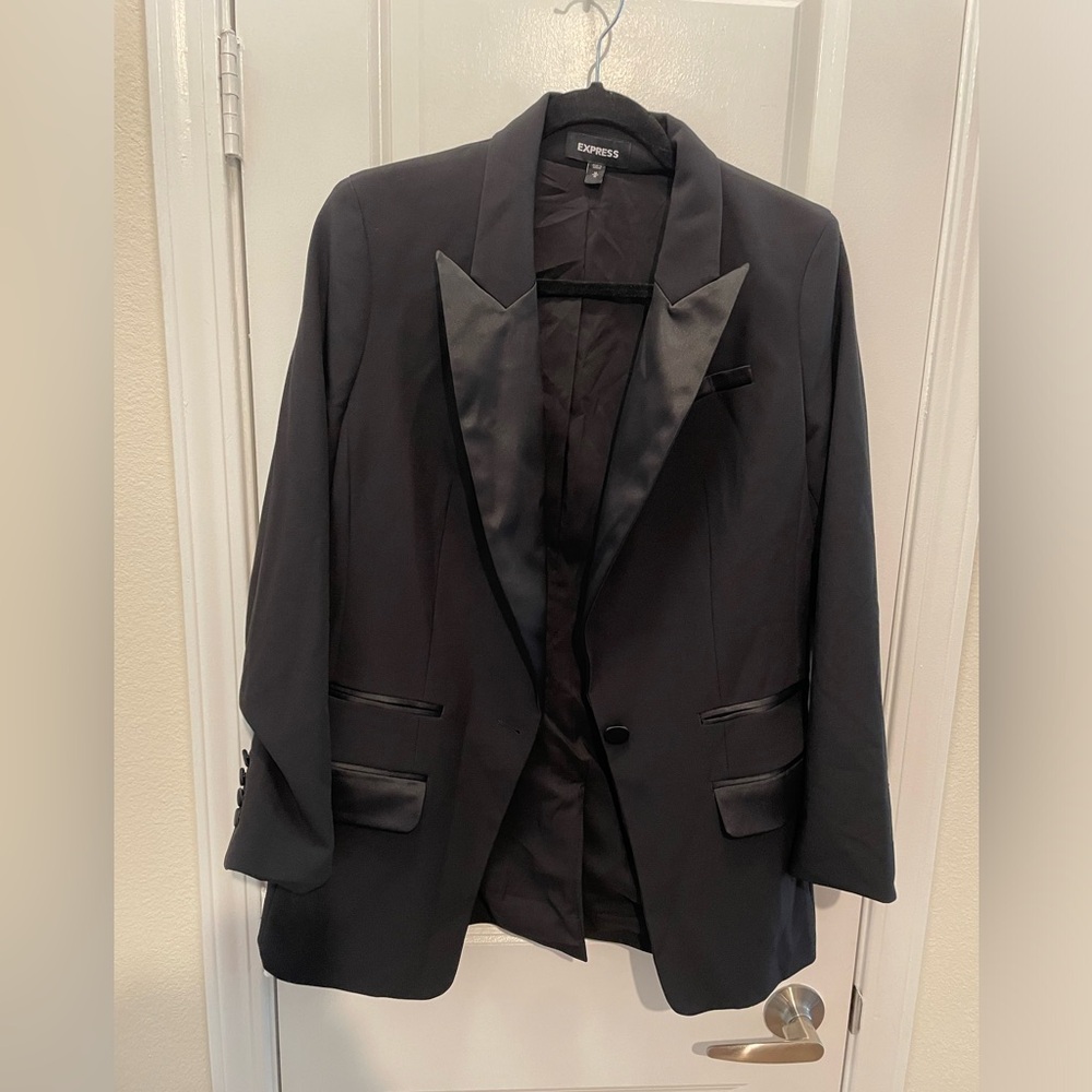 Black express suit jacket size Medium